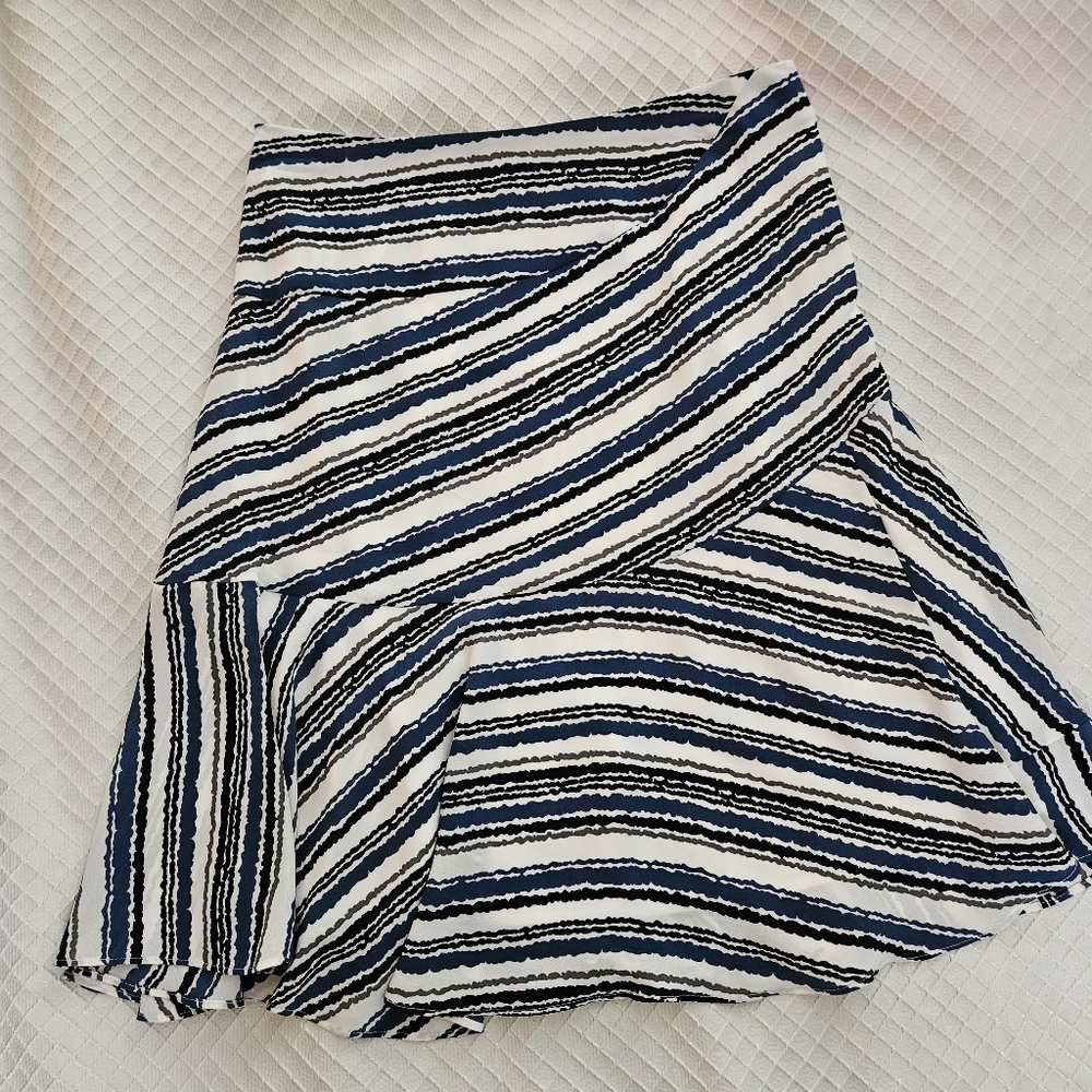 NWT LOFT Striped Blue, Black and White Flounce Skirt - Picture 7 of 12